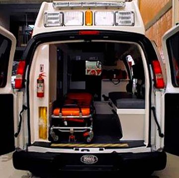 Ambulancias Paramedic ambulancia vista desde afuera